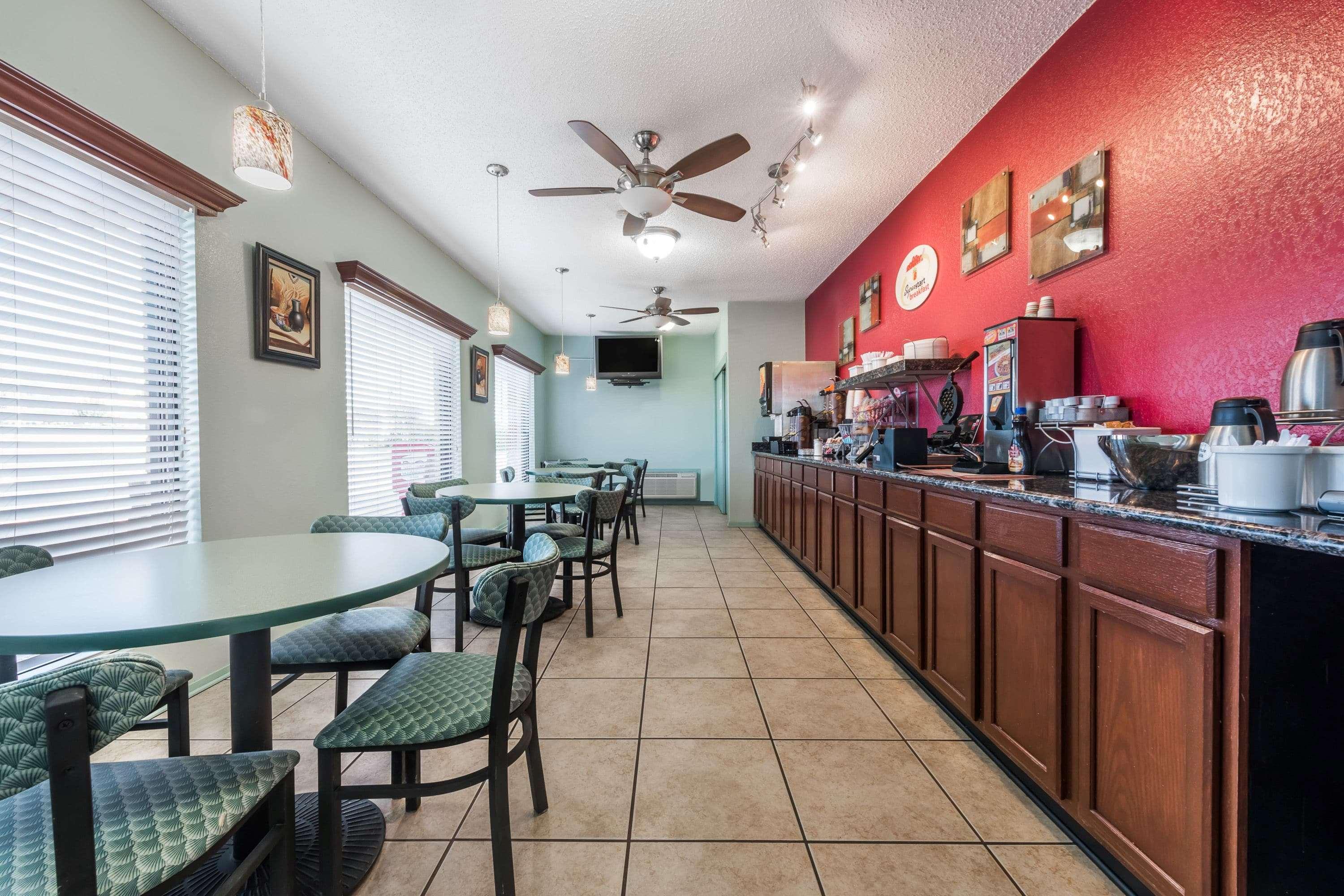 Super 8 By Wyndham Waco/Mall Area Tx Esterno foto